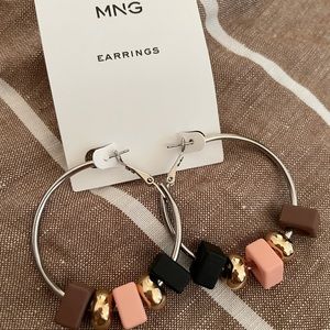 MNG-mango hoop earrings